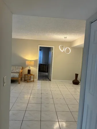 $1,750 | 98 Capri B, Unit C, Delray Beach, FL 33484