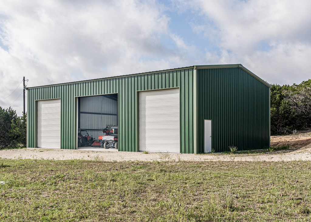 535 China Street Center Point, TX 78010 - Photo 7 of 28