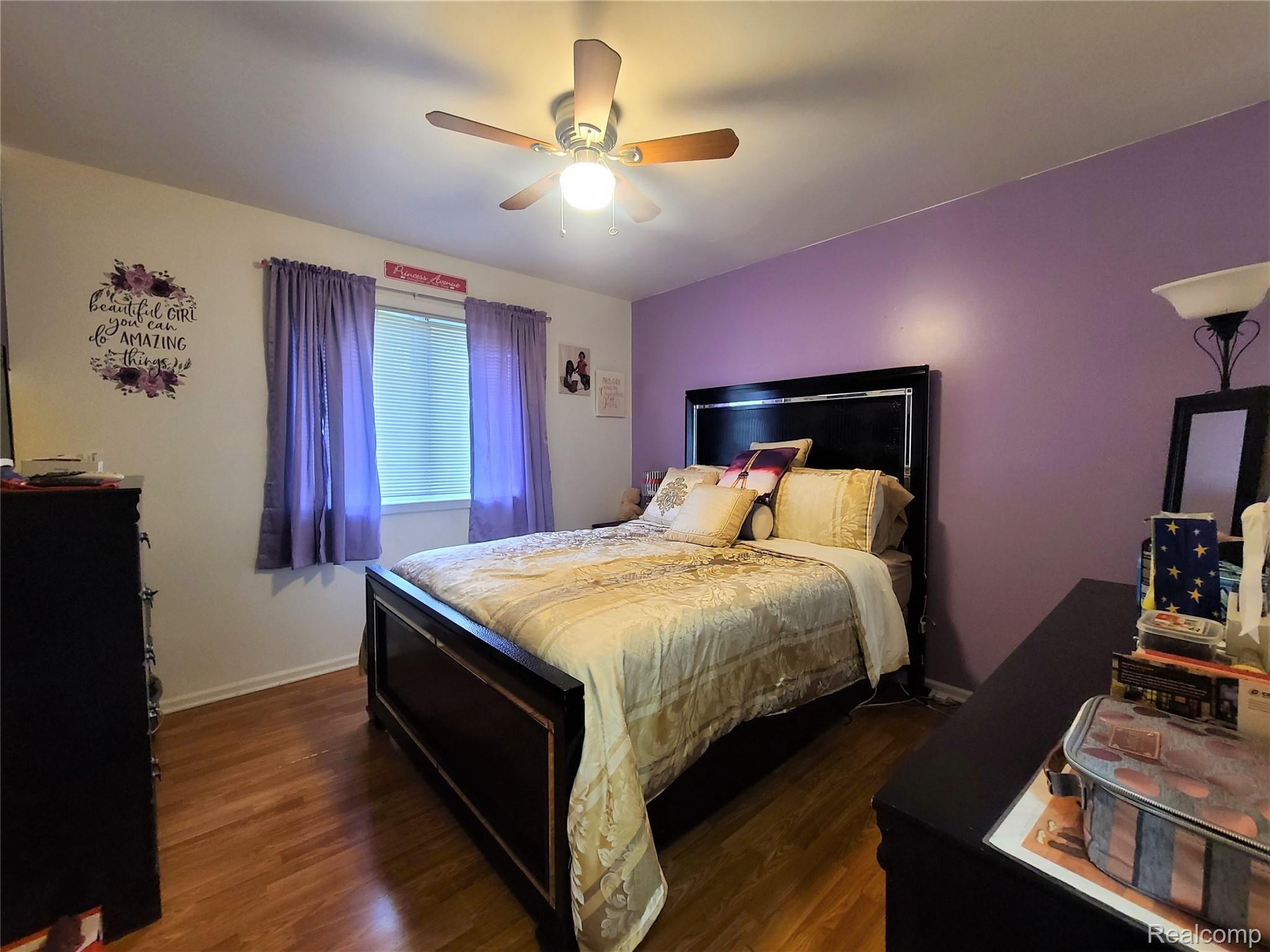 3044 Old Farm Road Flint, MI 48507 - Photo 18 of 30 20211109_110738 (2).jpg