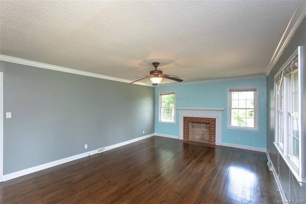 148 East Springdale Road Rock Hill, SC 29730 - Photo 4 of 18 Gallery Image 4