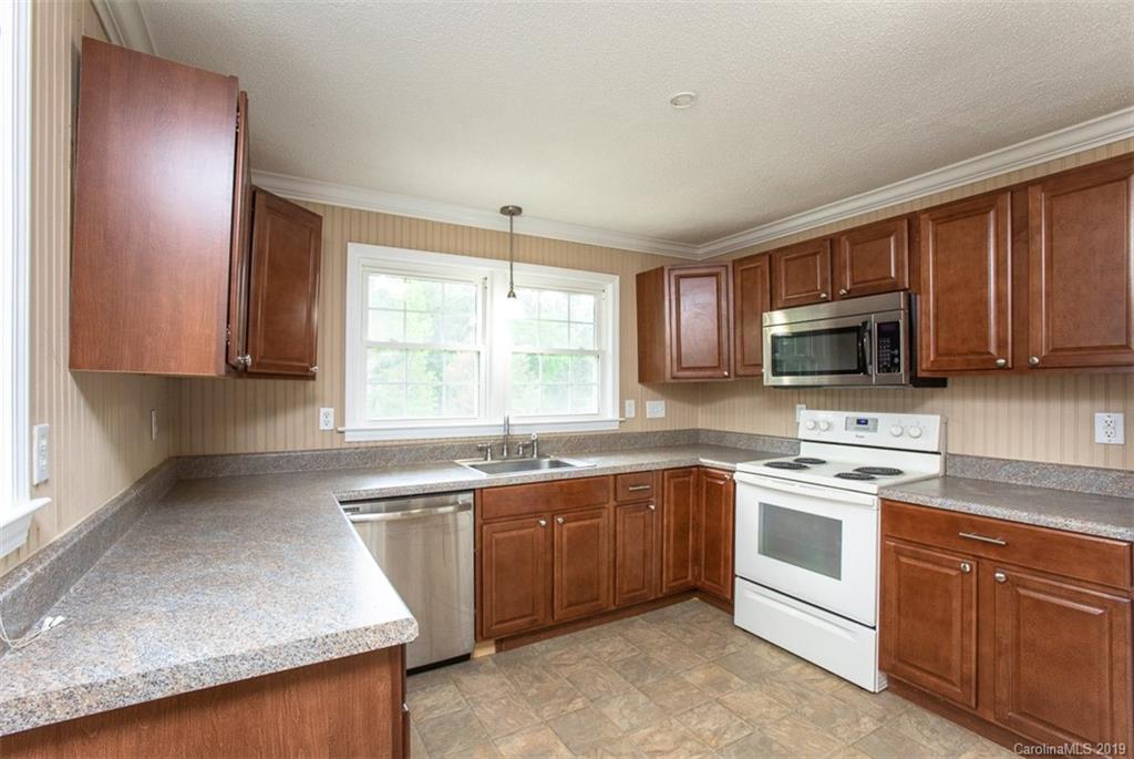 148 East Springdale Road Rock Hill, SC 29730 - Photo 7 of 18 Gallery Image 7