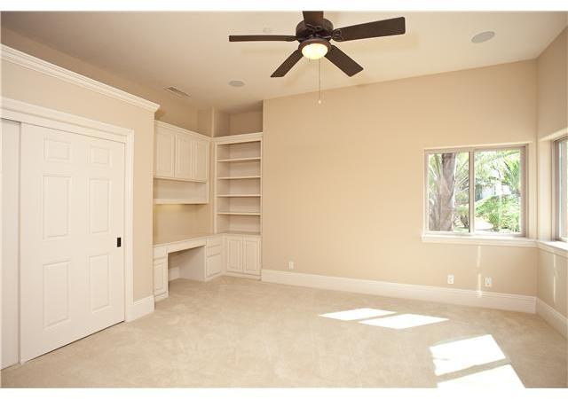 2836 Via Rancheros Way Fallbrook, CA 92028 - Photo 14 of 25 Gallery Image 14