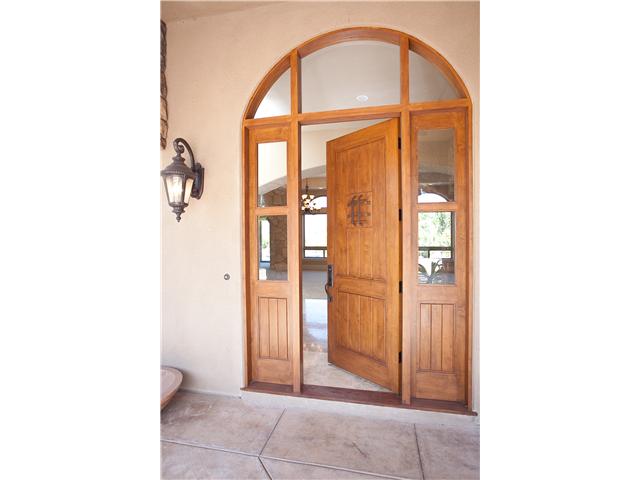 2836 Via Rancheros Way Fallbrook, CA 92028 - Photo 3 of 25 Gallery Image 3