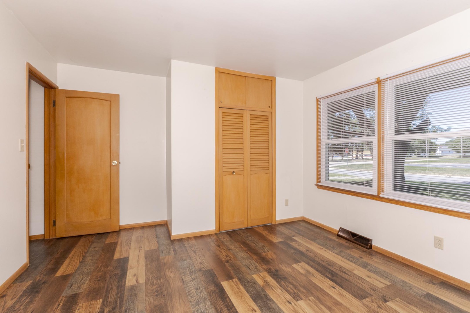101 Radliff Road Bloomington, IL 61701 - Photo 23 of 37 Gallery Image 23