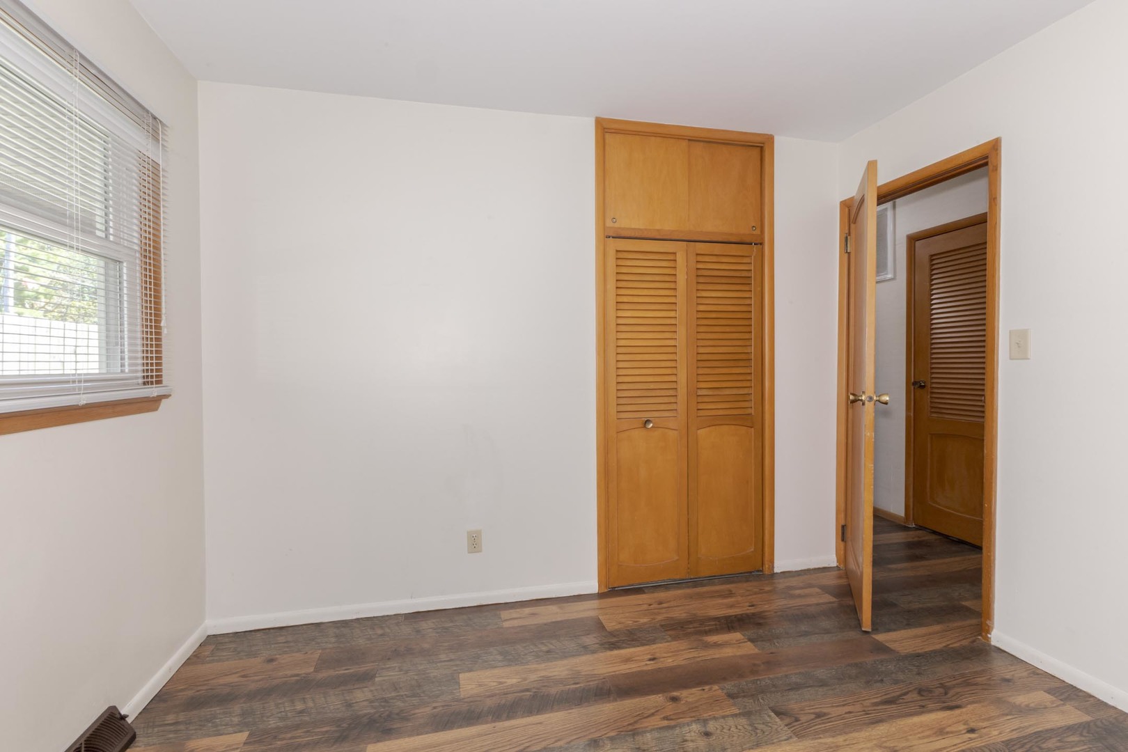 101 Radliff Road Bloomington, IL 61701 - Photo 27 of 37 Gallery Image 27