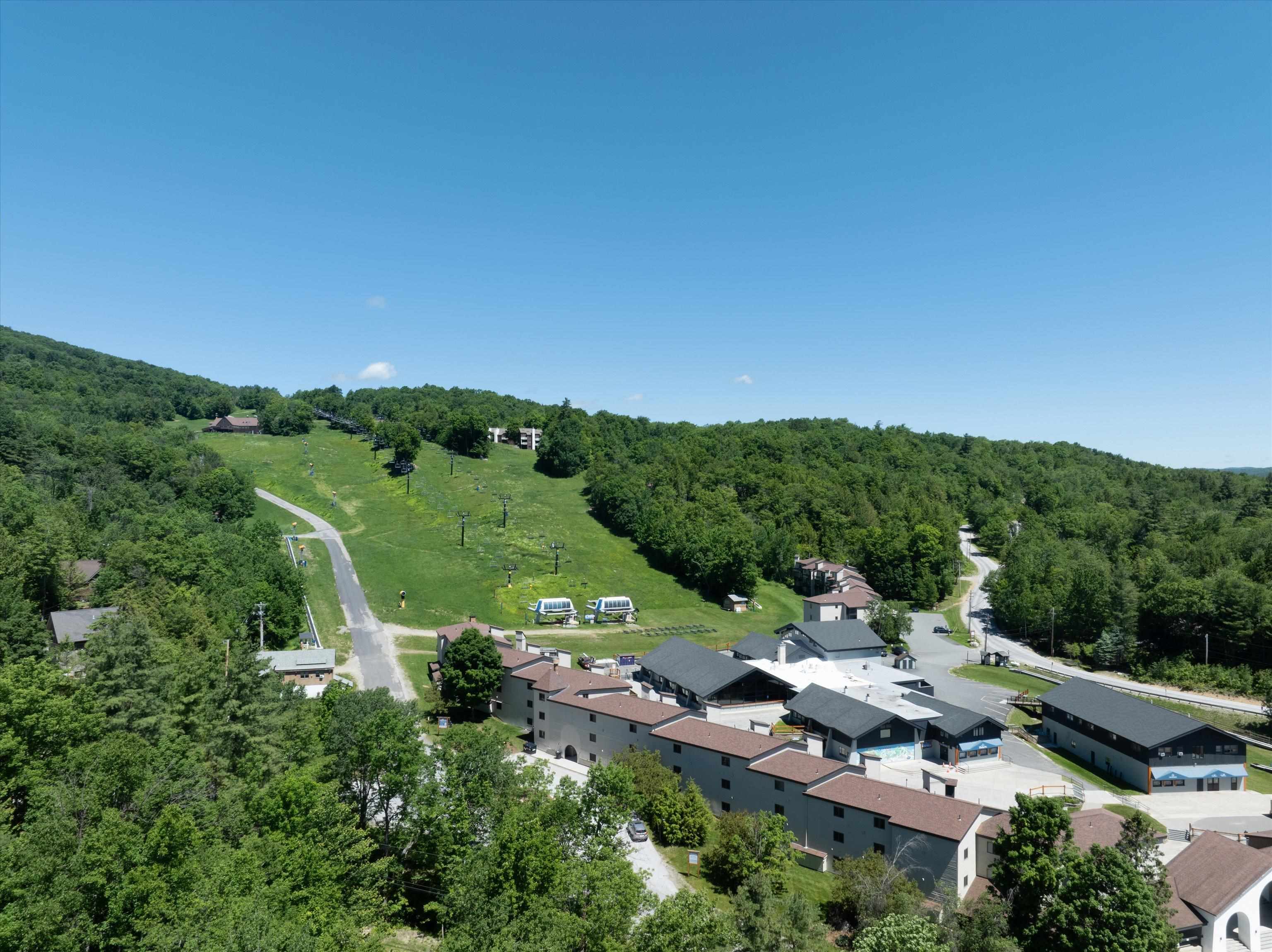 318 Mountain Road, Unit A302 Ludlow, VT 05149 - Photo 28 of 39