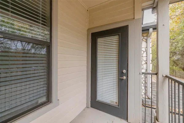 $1,099 | 8515 Interstate 35, Unit 13210, Austin, TX 78744