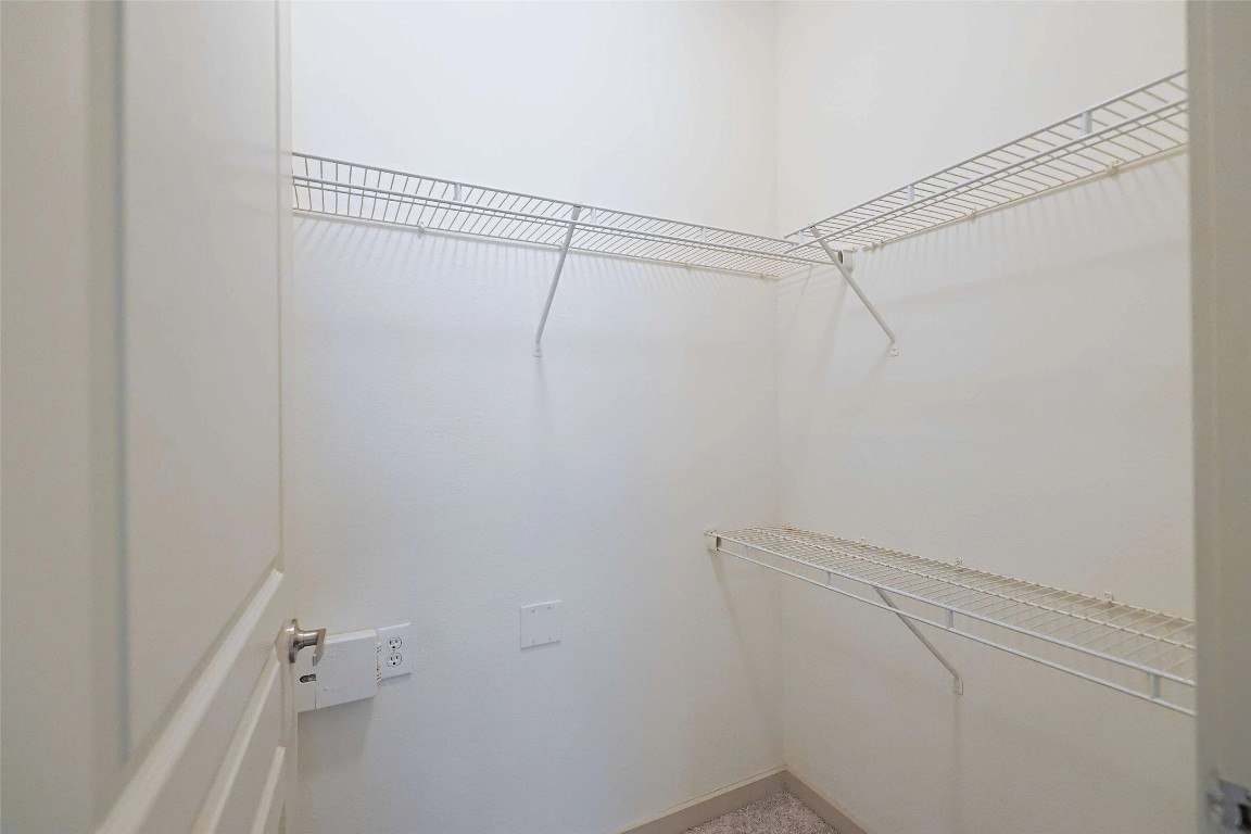 8515 Interstate 35, Unit 13210 Austin, TX 78744 - Photo 12 of 12 Move in by January 30th and enjoy 8 weeks FREE rent! Restrictions may apply — contact our leasing office for details.