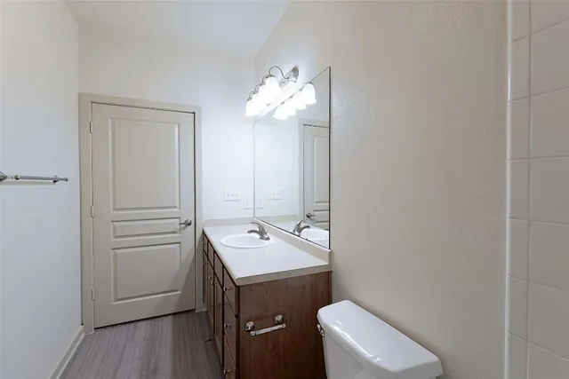 $1,149 | 8515 Interstate 35, Unit 13210, Austin, TX 78744