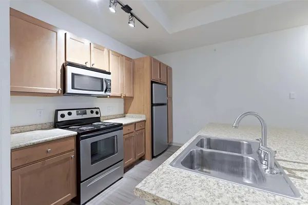 $1,099 | 8515 Interstate 35, Unit 13210, Austin, TX 78744