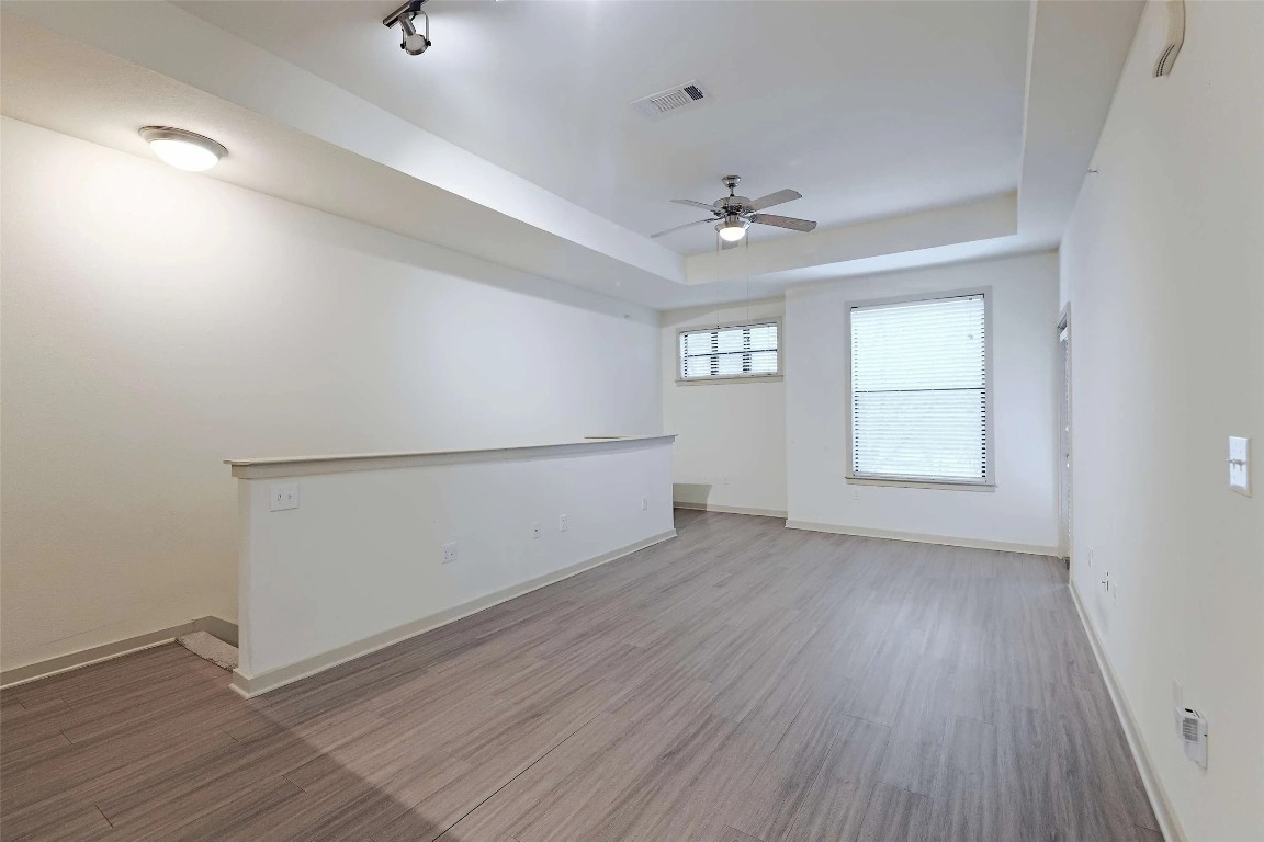 8515 Interstate 35, Unit 13210 Austin, TX 78744 - Photo 8 of 12 Move in by January 30th and enjoy 8 weeks FREE rent! Restrictions may apply — contact our leasing office for details.