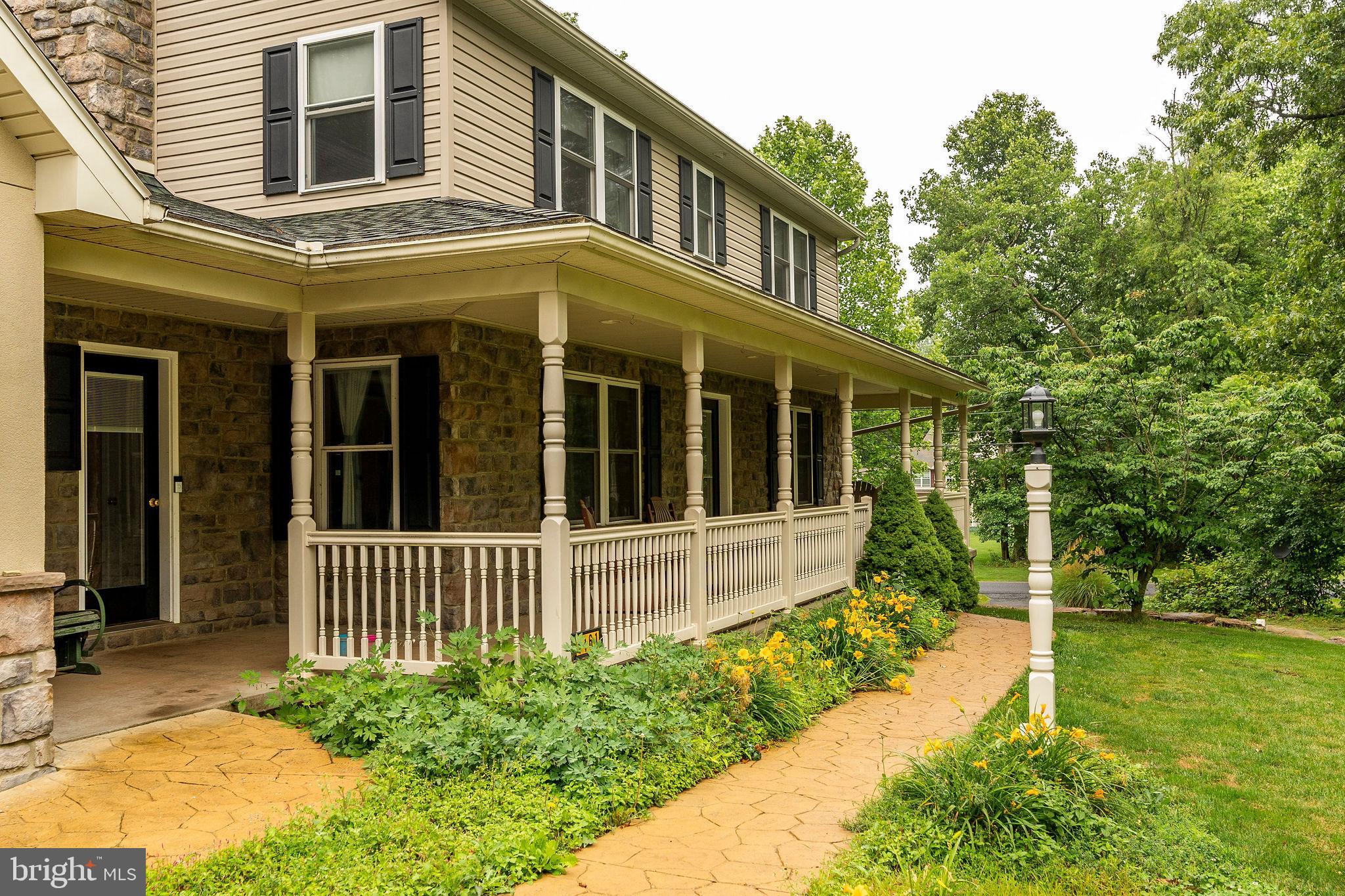 1161 Edwards Road Narvon, PA 17555 - Photo 7 of 86 Gallery Image 7