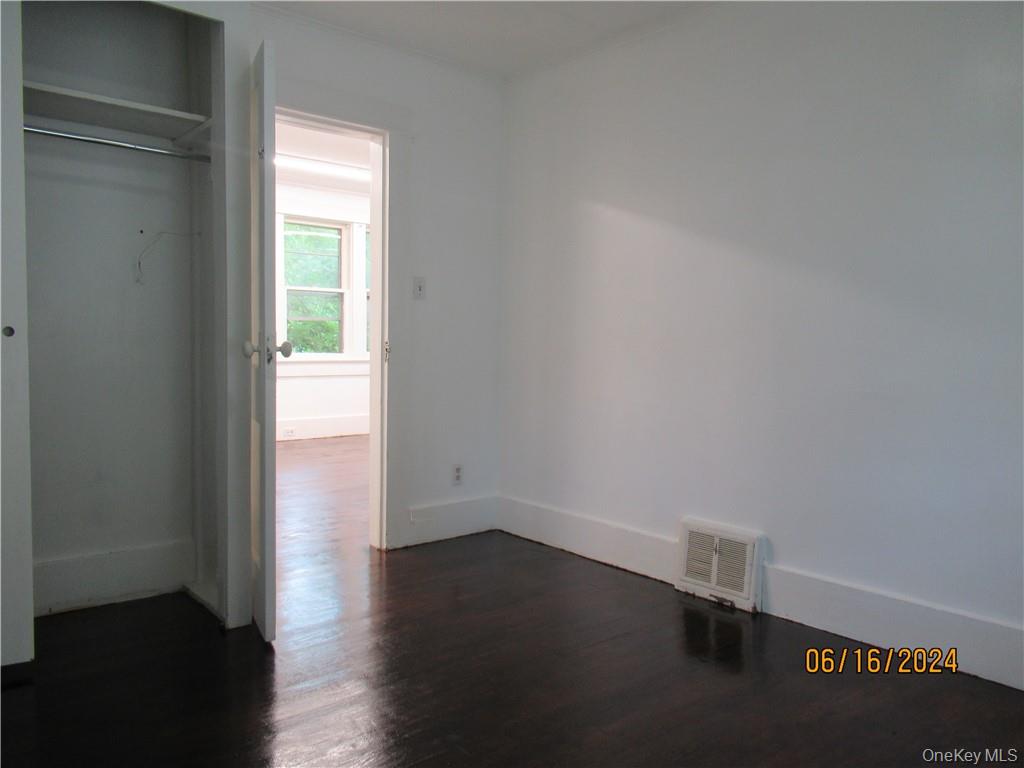 82 North Road Bloomingburg, NY 12721 - Photo 13 of 19 Bedroom 3