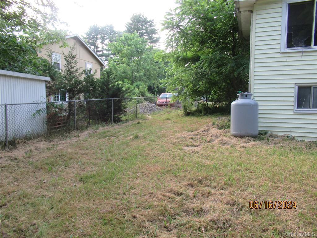 82 North Road Bloomingburg, NY 12721 - Photo 16 of 19 View of yard