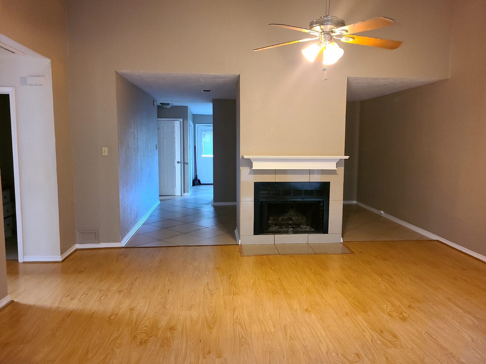 2410 Spring Dusk Drive Spring, TX 77373 - Photo 5 of 11