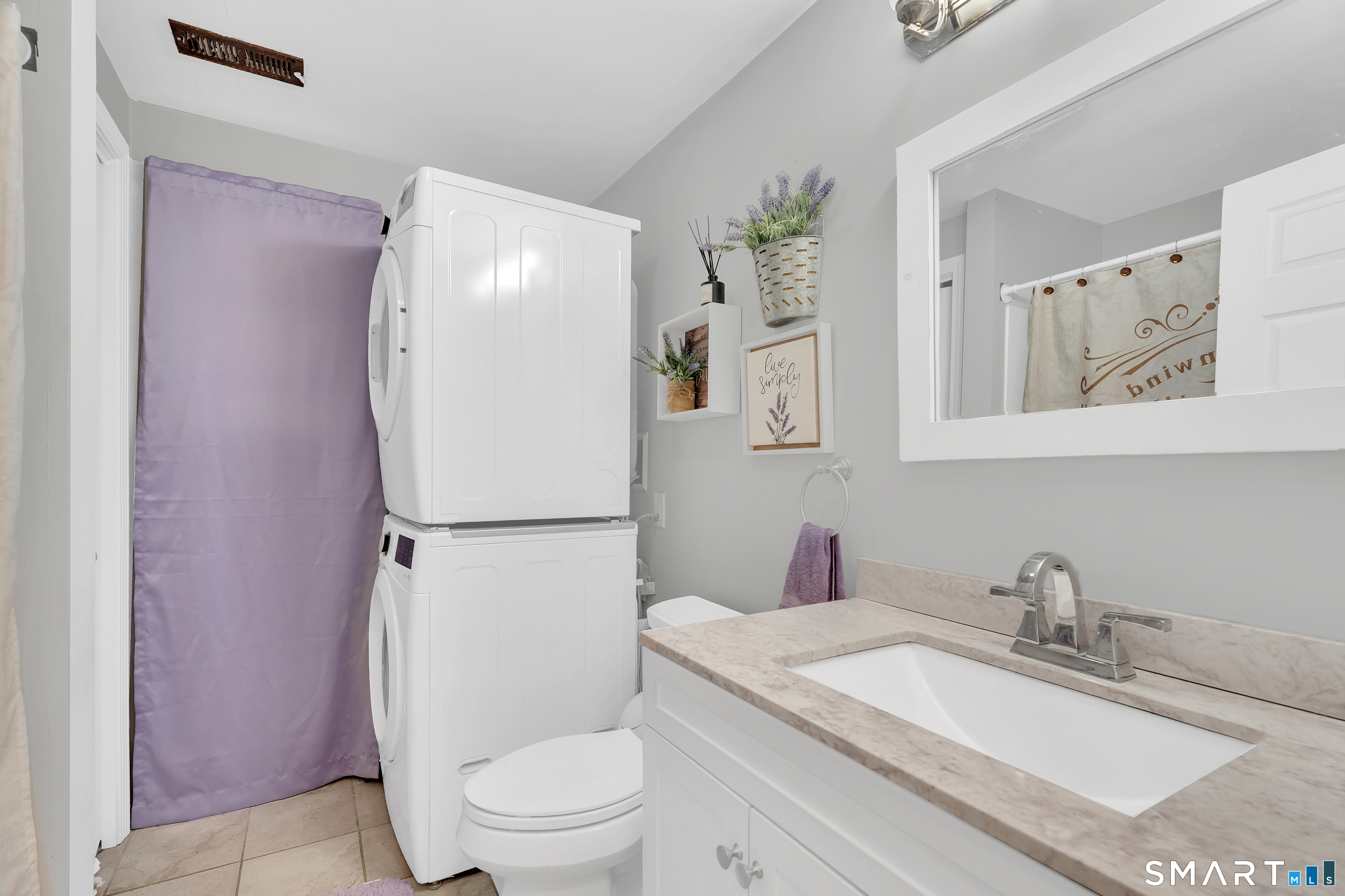 680 Killingworth Road Haddam, CT 06441 - Photo 14 of 31