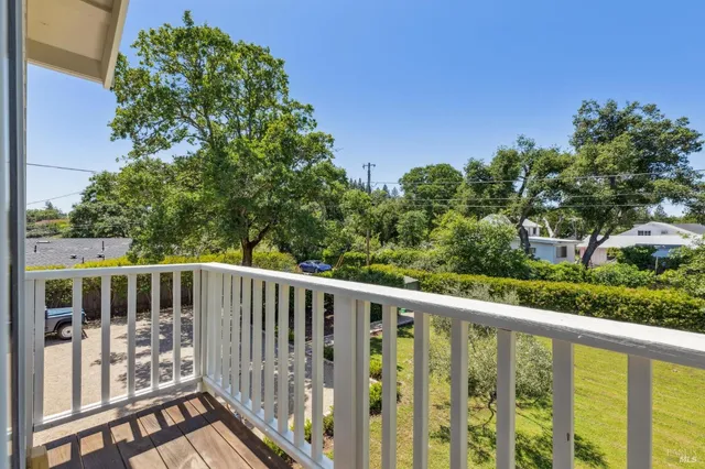 $1,044,000 | 110 Viola Way, Angwin, CA 94508