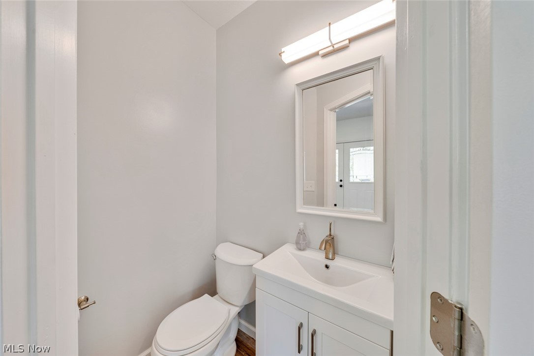 3178 Whitethorn Road Cleveland, OH 44118 - Photo 25 of 35 Gallery Image 25