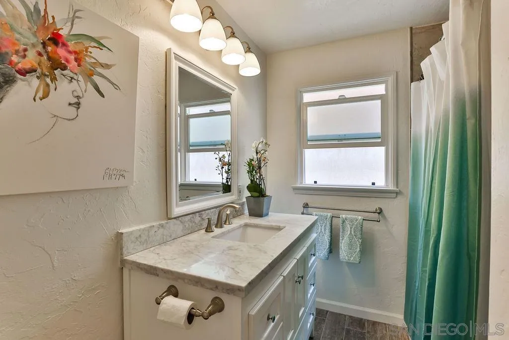 46 East F Street Encinitas, CA 92024 - Photo 12 of 20 Gallery Image 12