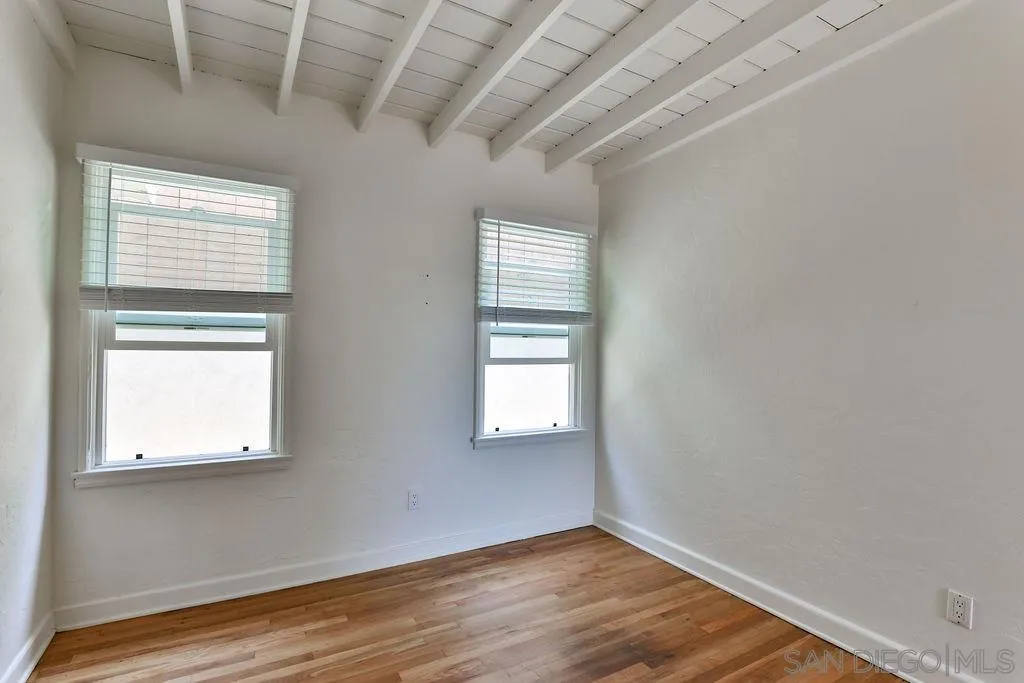 46 East F Street Encinitas, CA 92024 - Photo 14 of 20 Gallery Image 14