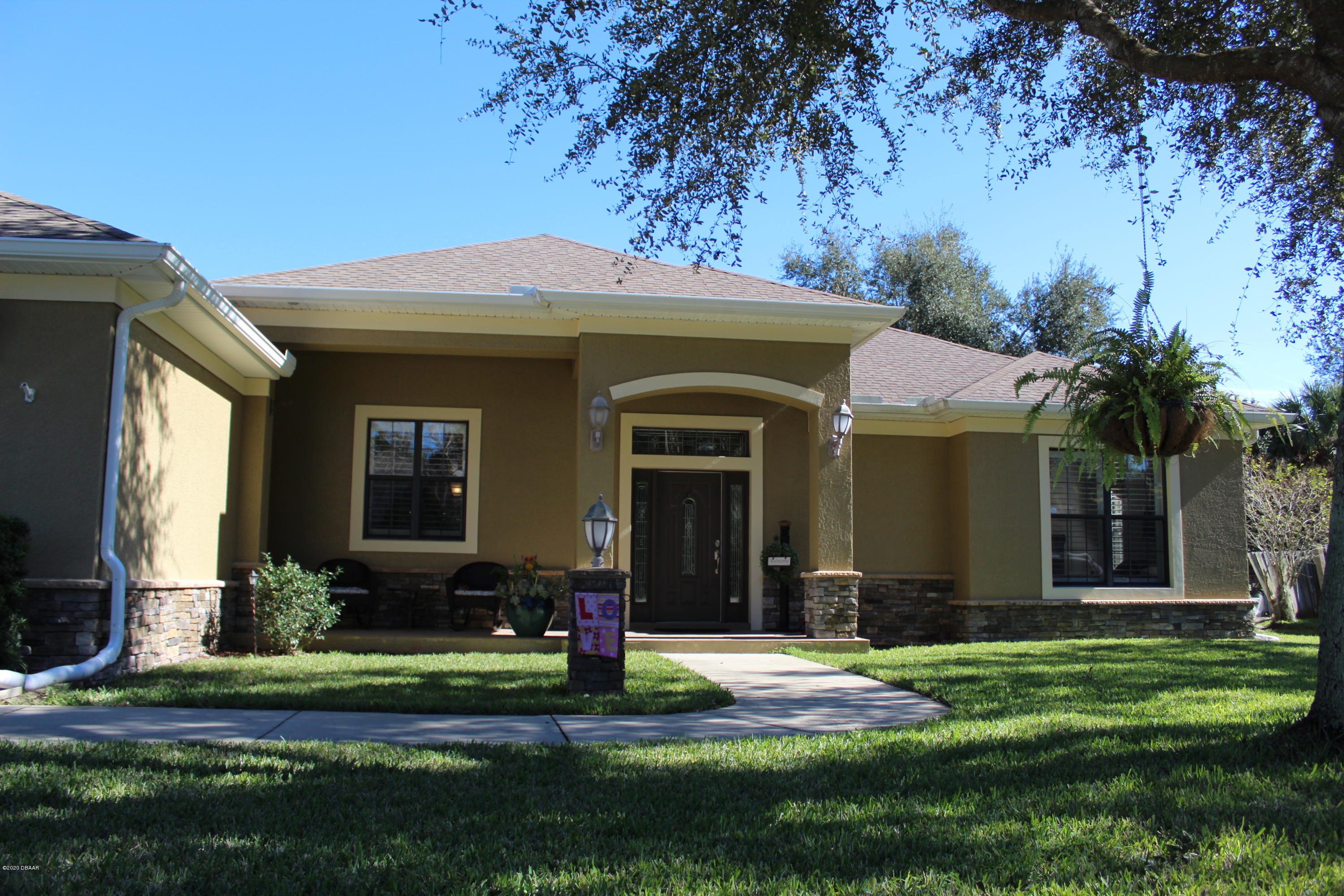 617 Renner Road Port Orange, FL 32127 - Photo 2 of 49 IMG_2703