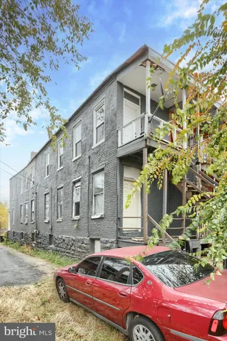 $180,000 | 512 South 13th Street, Harrisburg, PA 17104