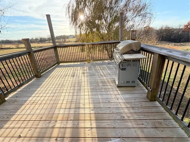 $485,000 | 15110 County Road 633, Adrian, MO 64720