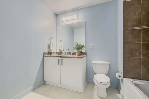 $849,999 | 1510 Demonbreun Street, Unit 1201, Nashville, TN 37203