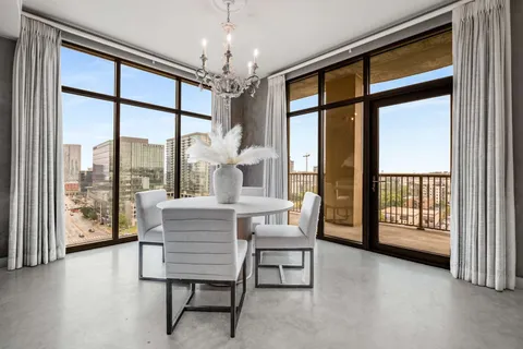 $849,999 | 1510 Demonbreun Street, Unit 1201, Nashville, TN 37203