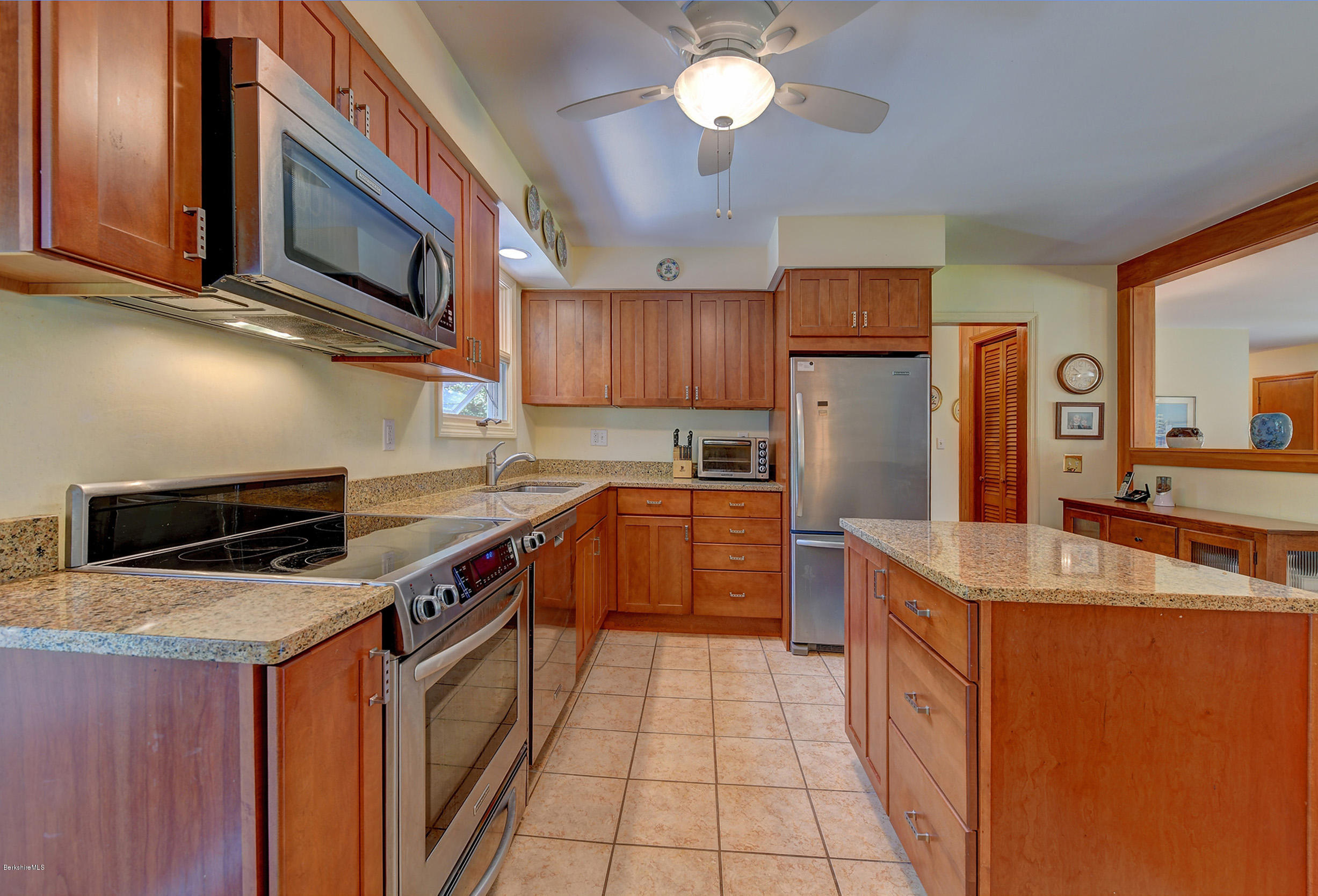 303 North Plain Road Great Barrington, MA 01236 - Photo 10 of 36 10-Kitchen