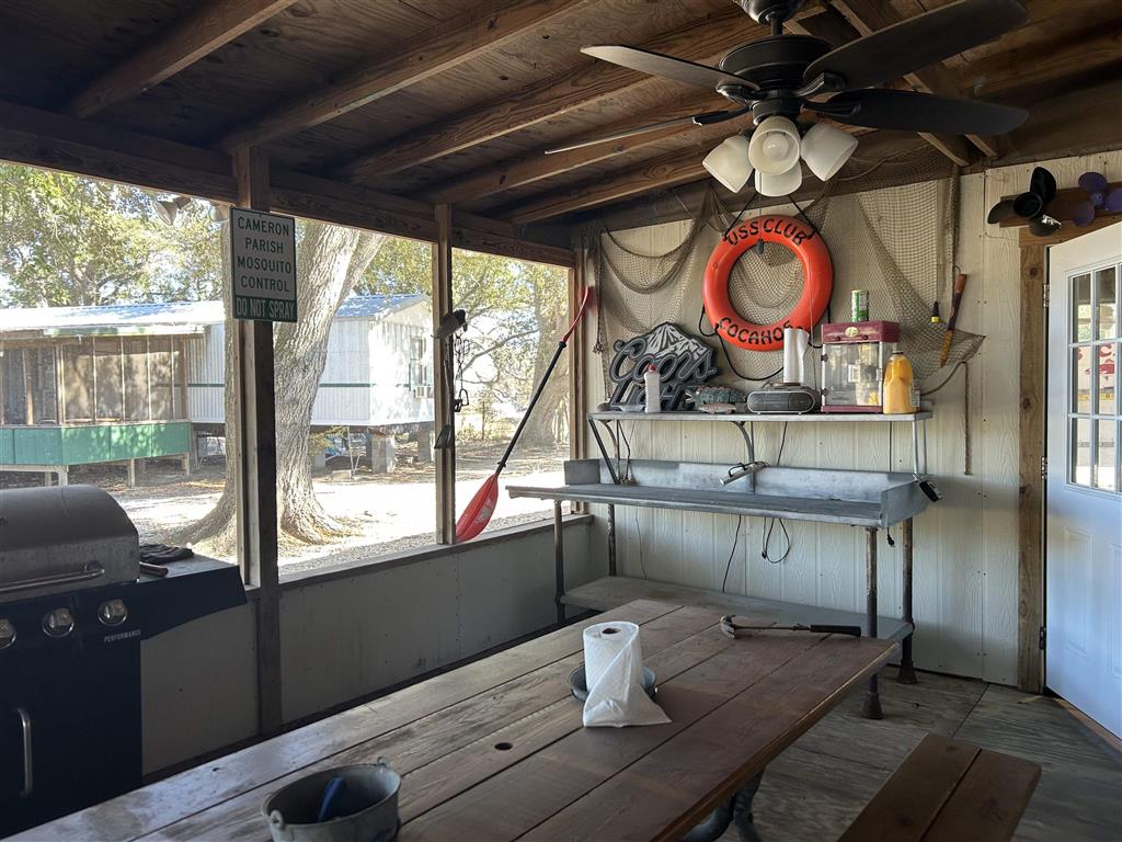 996 Oak Lane Hackberry, LA 70645 - Photo 6 of 45