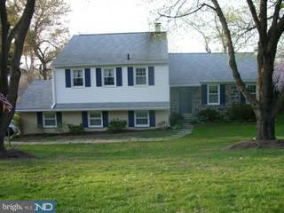303 Devonshire Road Devon, PA 19333 - Photo 1 of 6