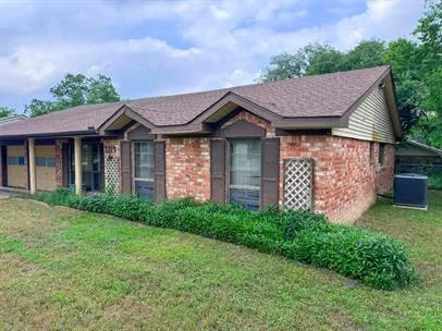 $1,800 | 1219 Neal Pickett Drive, College Station, TX 77840