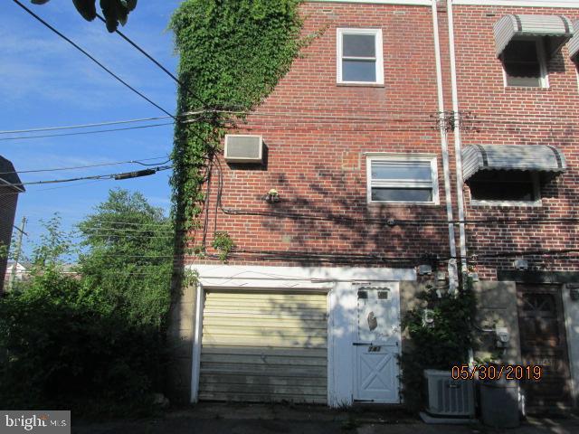 747 Grant Road Folcroft, PA 19032 - Photo 3 of 8 Front