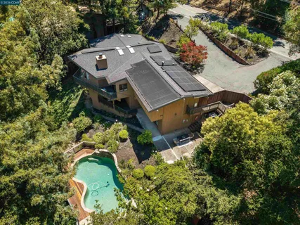 $1,895,000 | 1066 Vía Baja, Lafayette, CA 94549