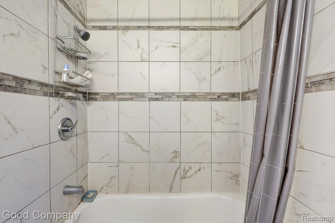 18669 Coyle Street Detroit, MI 48235 - Photo 20 of 41 18669 Coyle St.-20.jpg