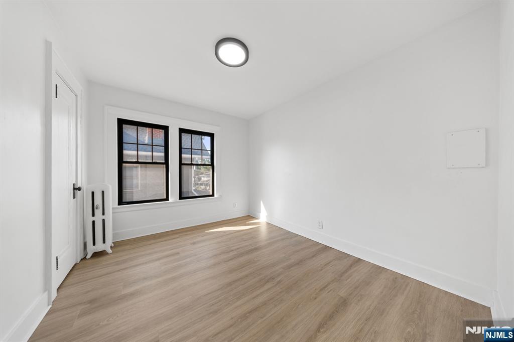 11 West Gouverneur Avenue, Unit 2 Rutherford, NJ 07070 - Photo 8 of 20