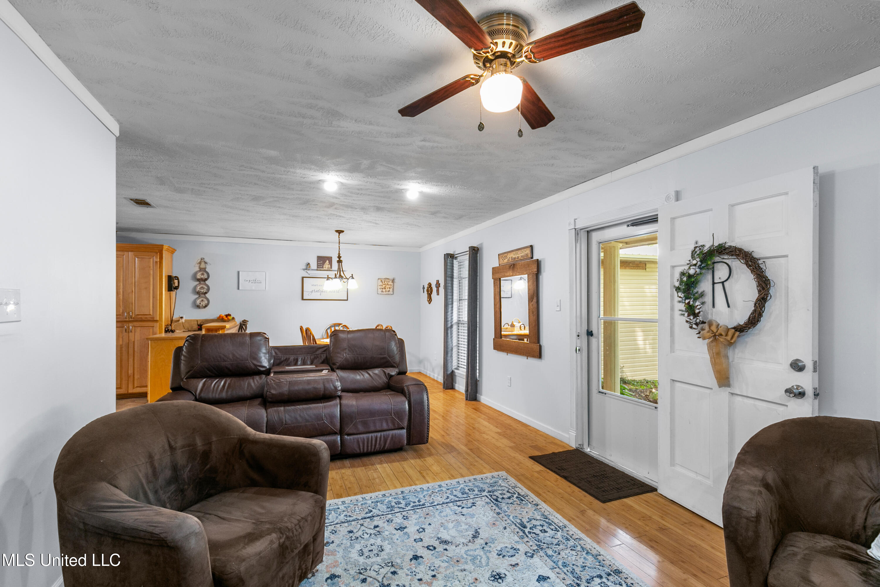 1118 Gunter Road Florence, MS 39073 - Photo 7 of 33 1118 Gunter-16