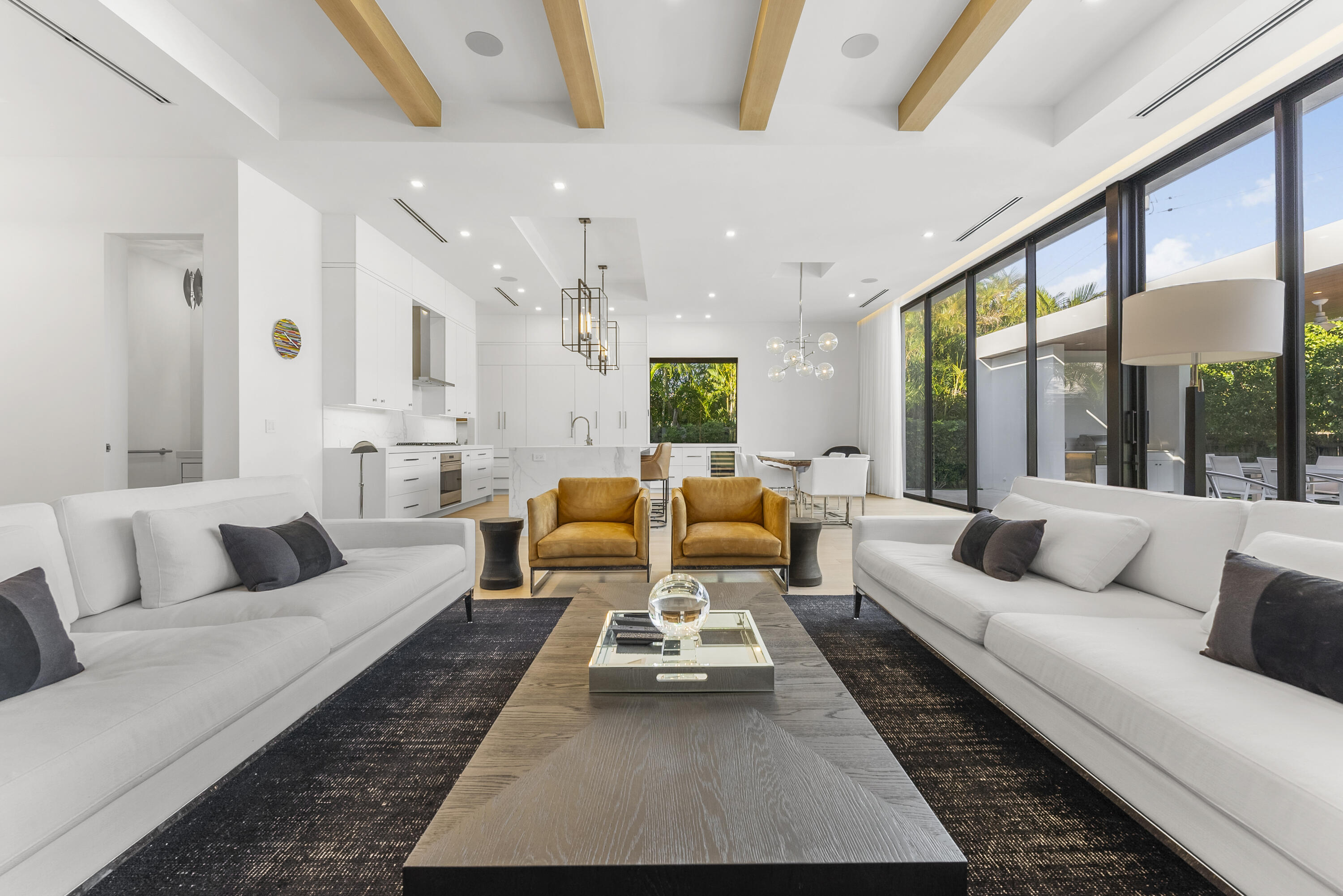 811 Granada Drive Boca Raton, FL 33432 - Photo 3 of 40 DSC05678