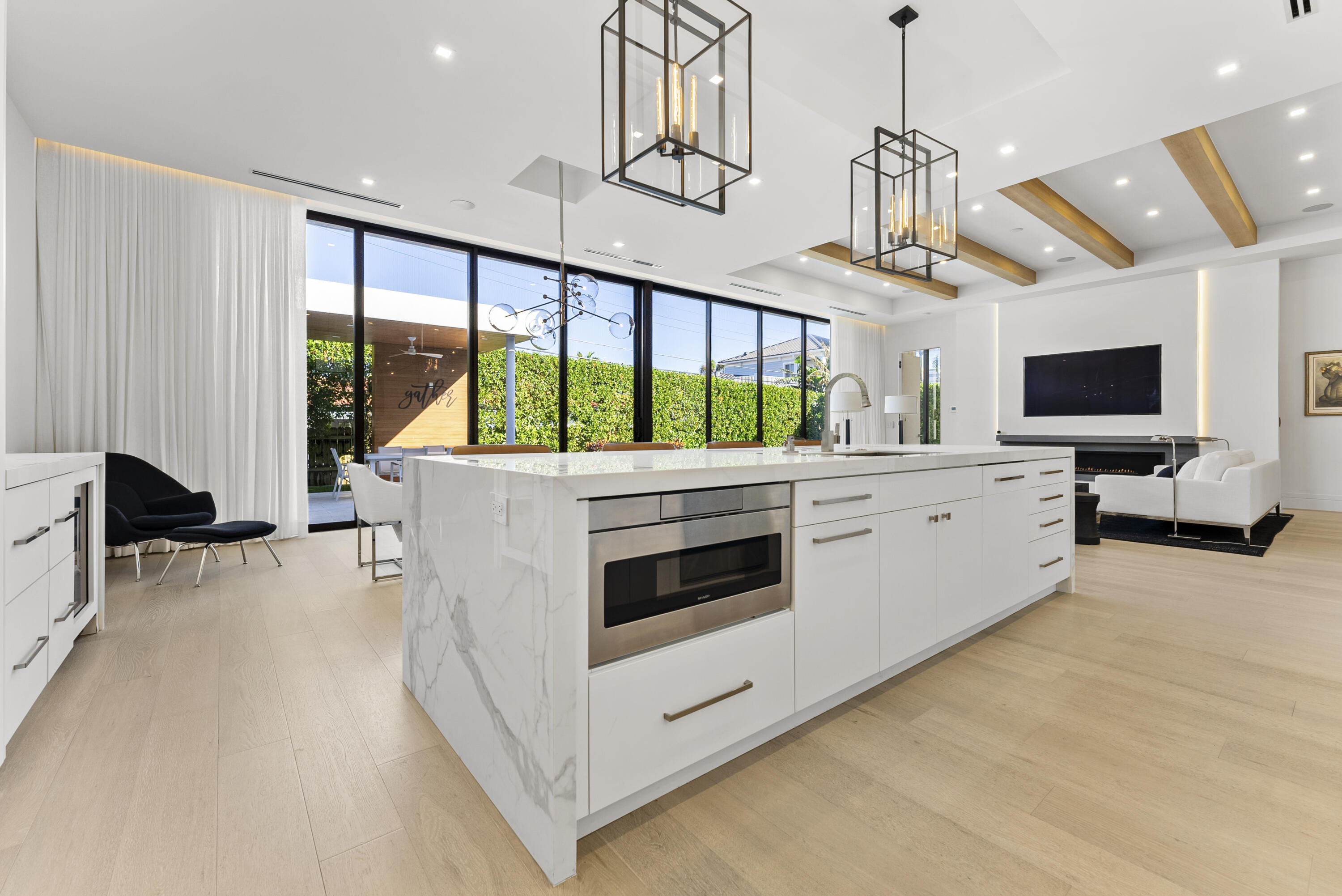 811 Granada Drive Boca Raton, FL 33432 - Photo 5 of 40 DSC05635