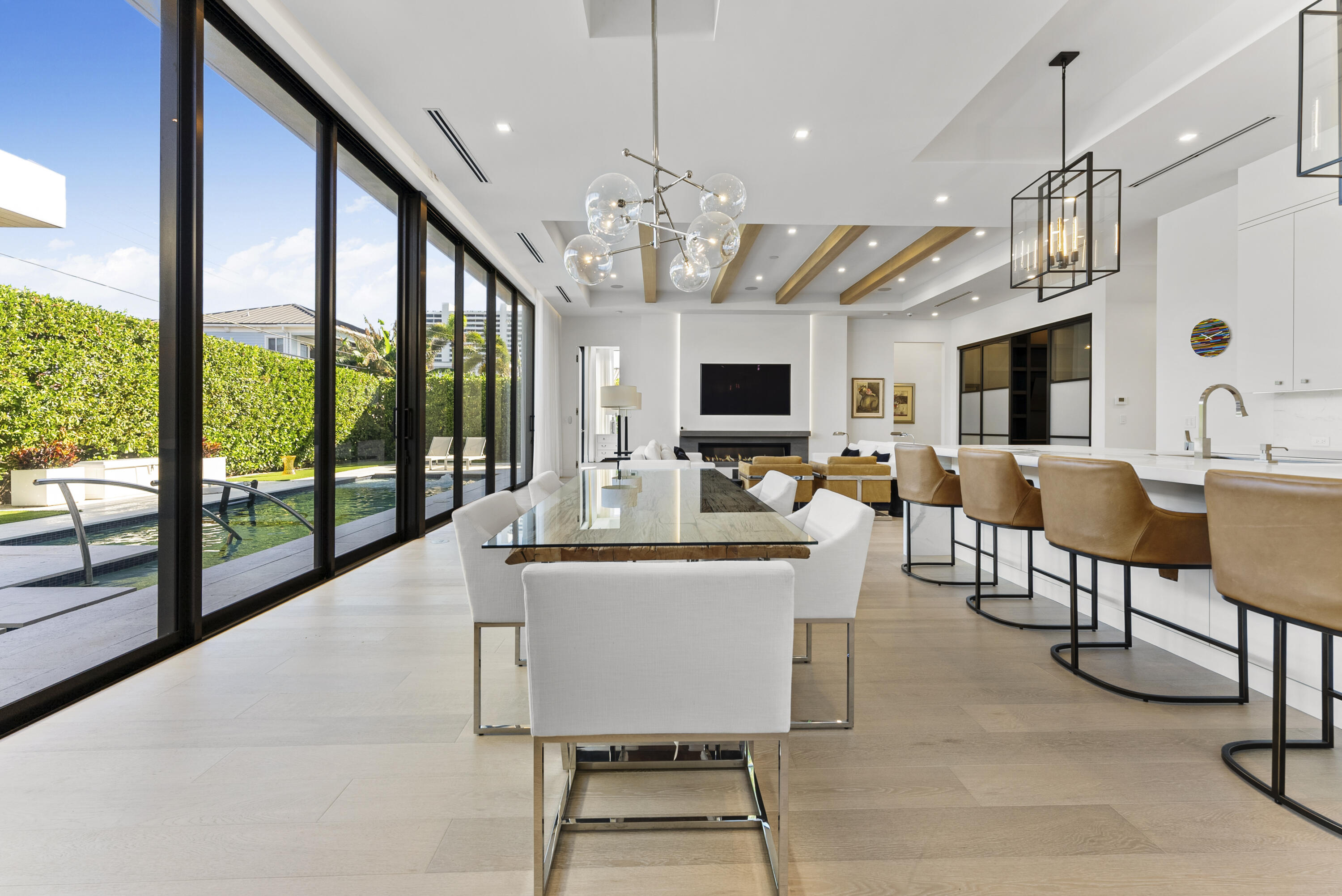 811 Granada Drive Boca Raton, FL 33432 - Photo 6 of 40 DSC05615