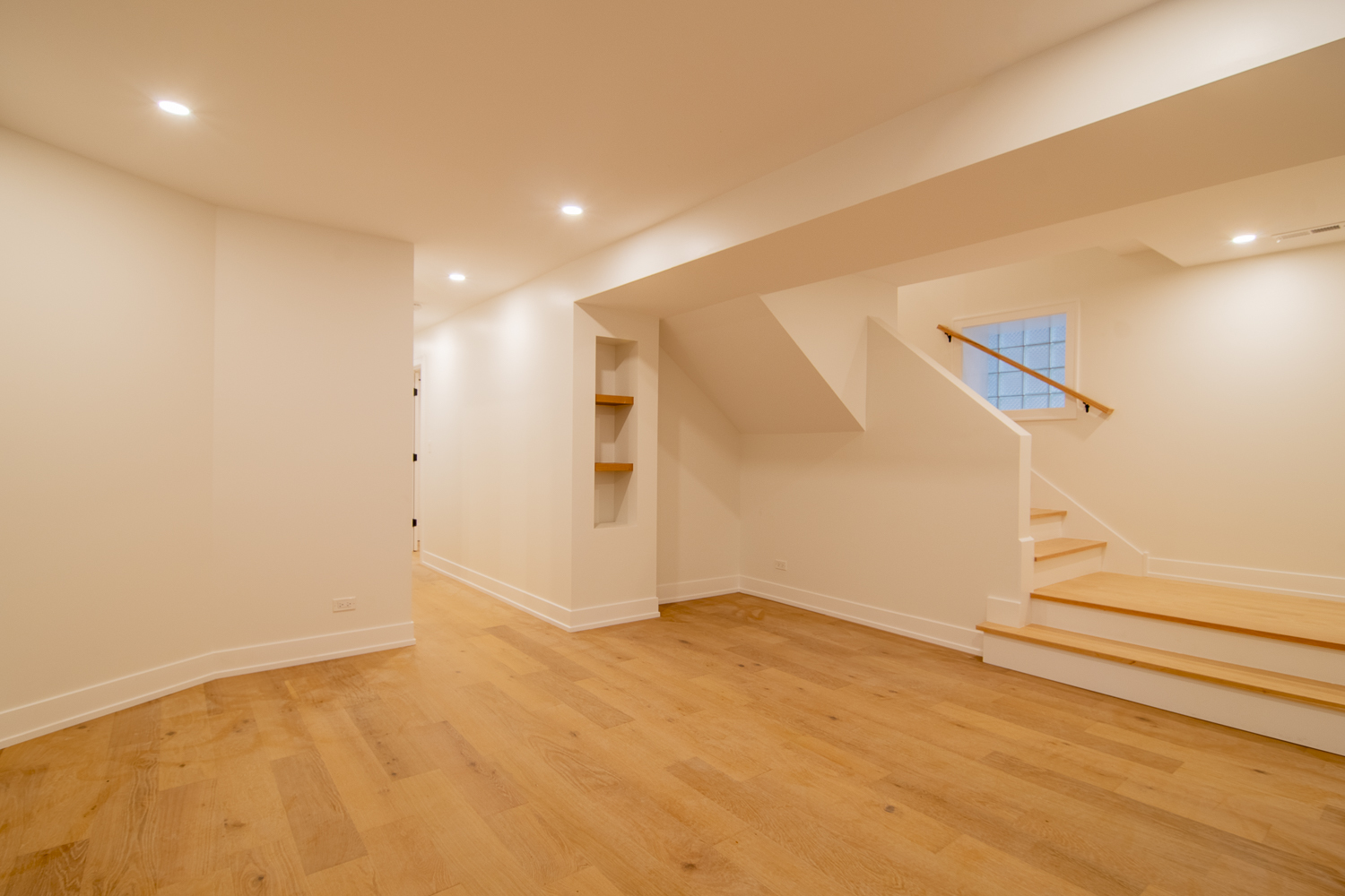 3720 North Racine Avenue, Unit 1 Chicago, IL 60613 - Photo 11 of 19