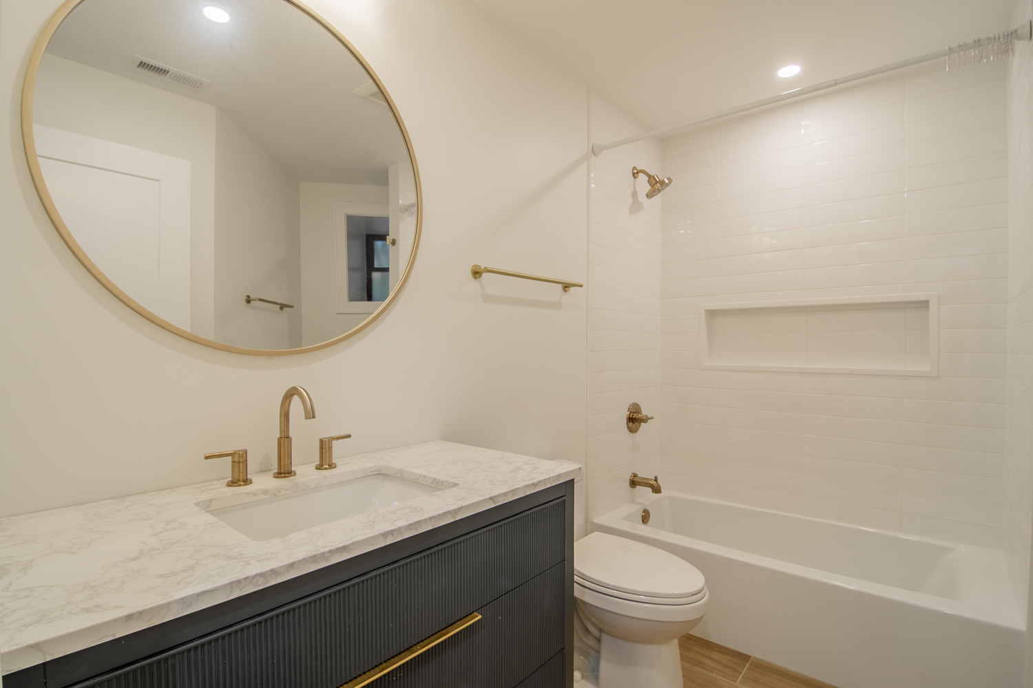 3720 North Racine Avenue, Unit 1 Chicago, IL 60613 - Photo 15 of 19