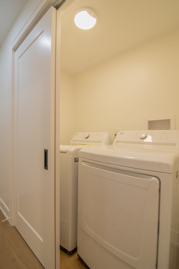 3720 North Racine Avenue, Unit 1 Chicago, IL 60613 - Photo 17 of 19