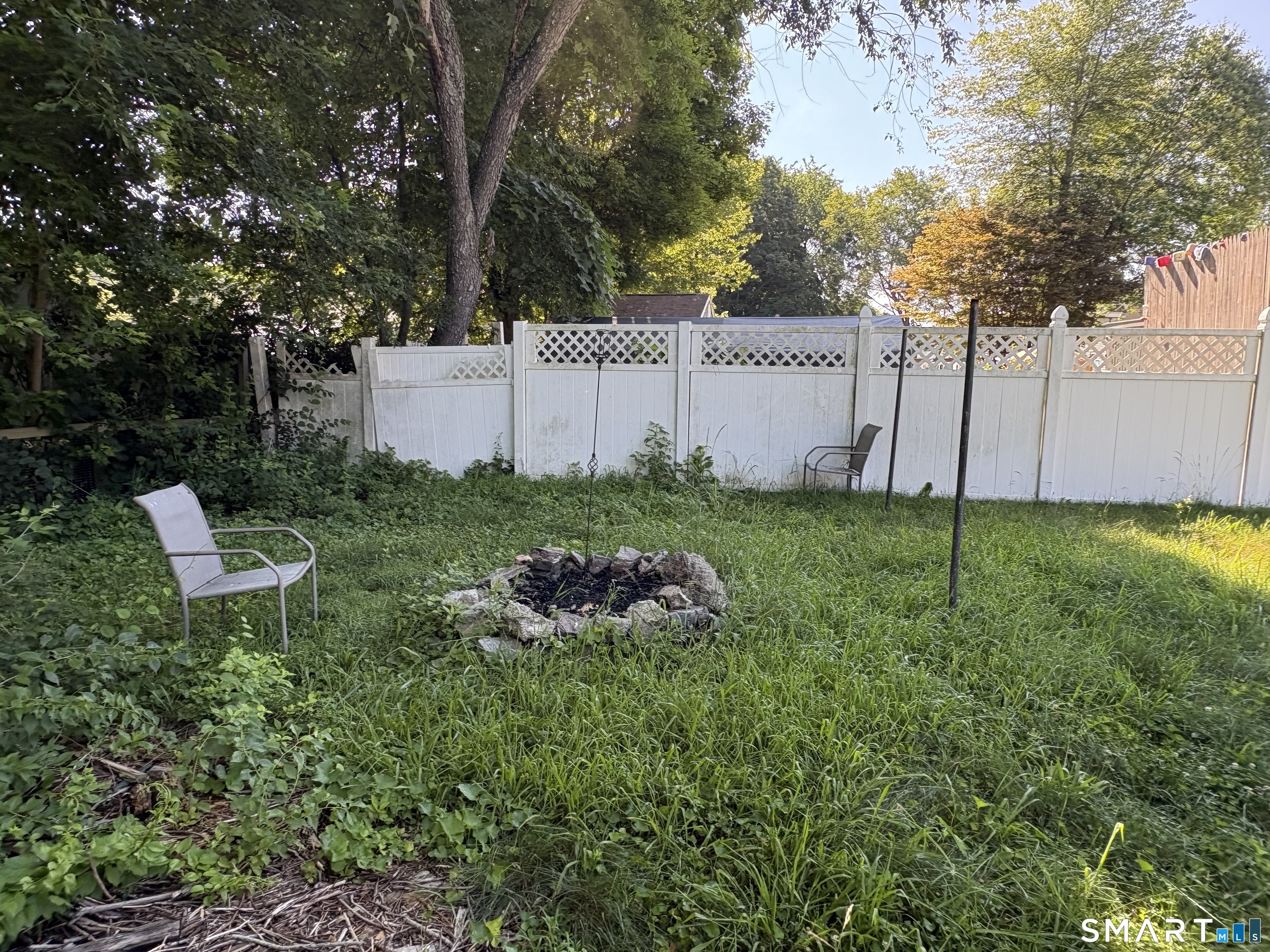132 West Main Street Sprague, CT 06330 - Photo 7 of 28