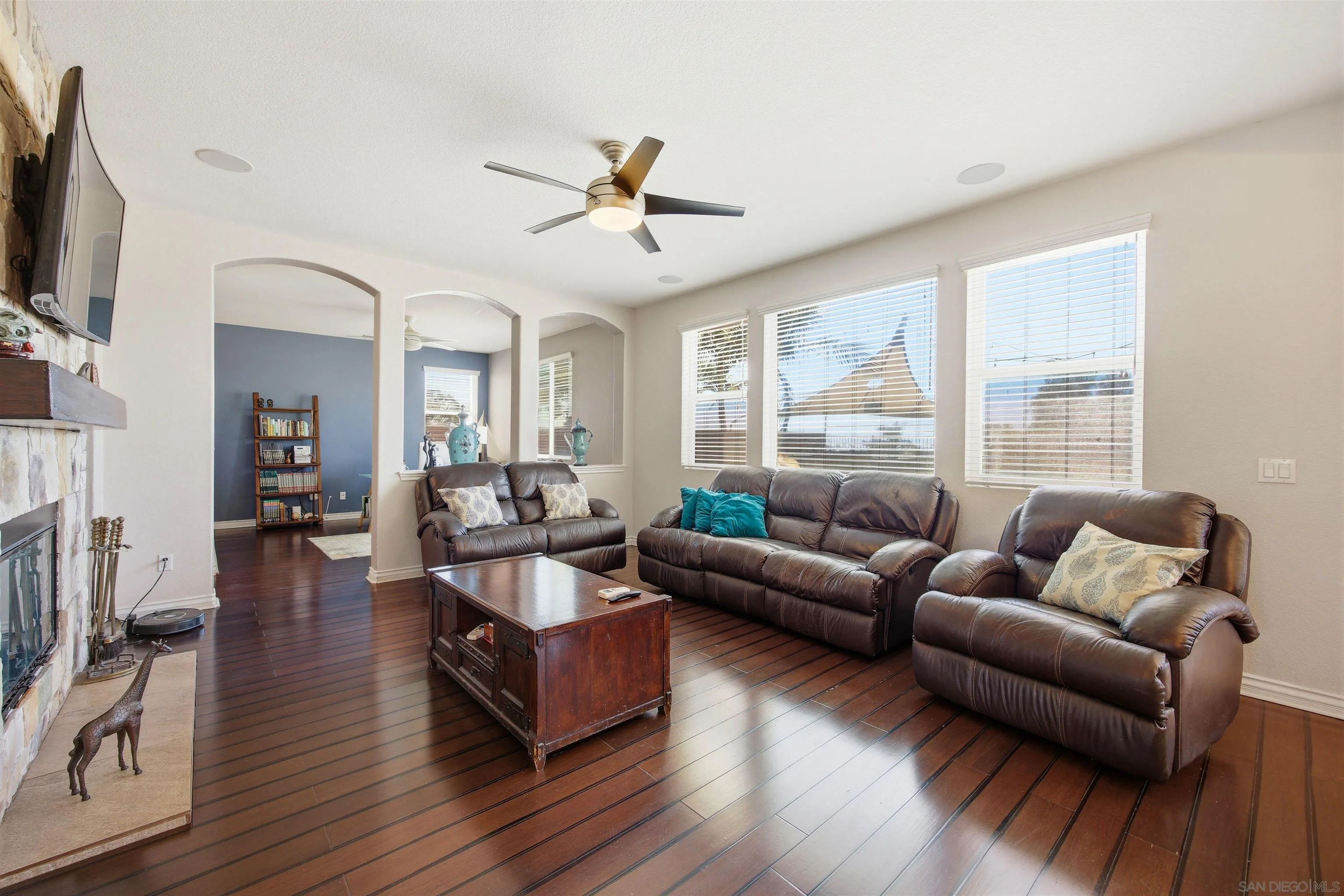 878 Sunset Ridge Place Chula Vista, CA 91914 - Photo 26 of 75