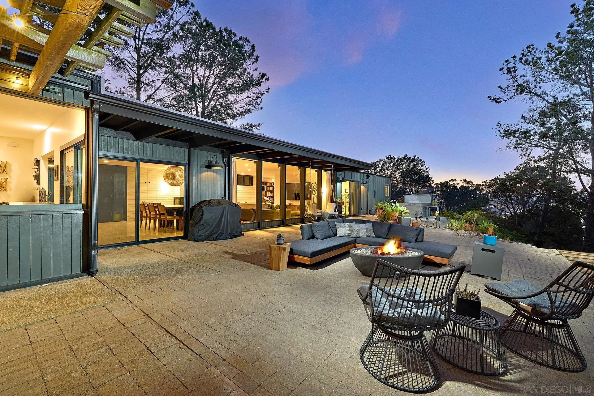 1234 Oribia Road Del Mar, CA 92014 - Photo 33 of 36
