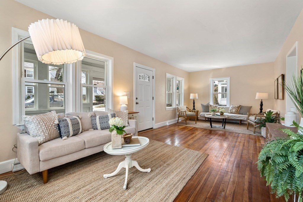 58 Aberdeen Road Milton, MA 02186 - Photo 11 of 41 Gallery Image 11