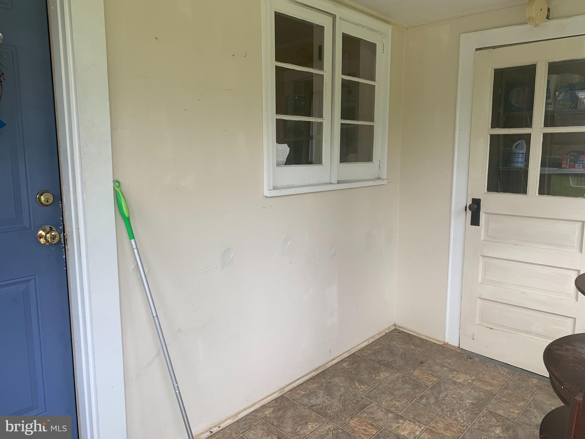 6205 Rock Hall Road Rock Hall, MD 21661 - Photo 3 of 17 Utility/mud room