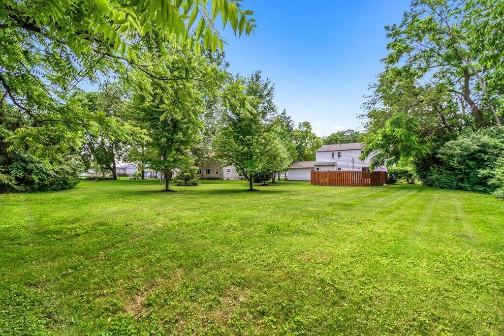 986 Cummington Road Columbus, OH 43213 - Photo 30 of 30 986 Cummington Road-30.jpg-SMALL